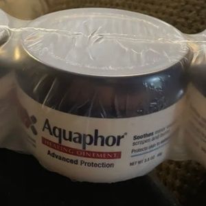 aquaphor Healing Ointment Three Jars …3.5 Oz Each NEW I DO NOT KNOW PRODUCTS AGE